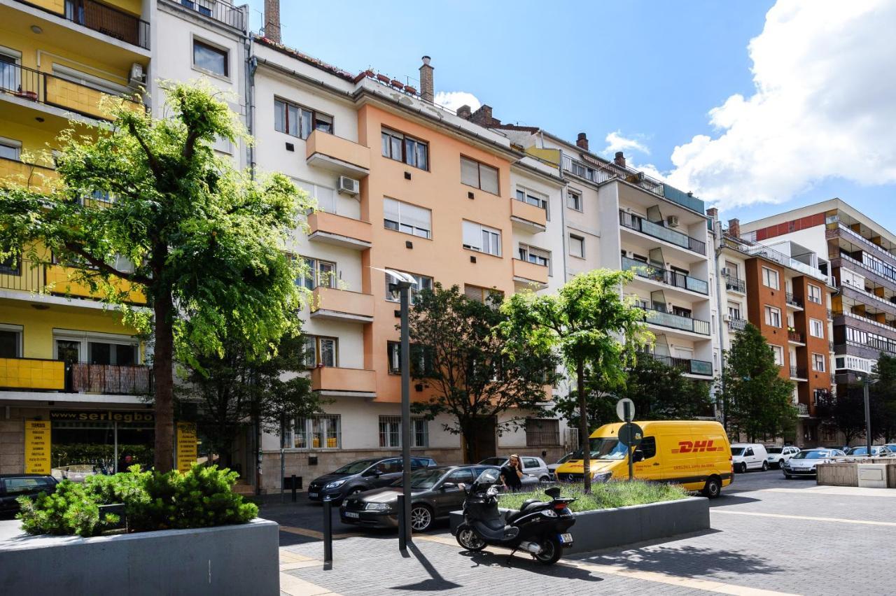 Buda Centre Homes By The Allee Shopping Mall ブダペスト エクステリア 写真